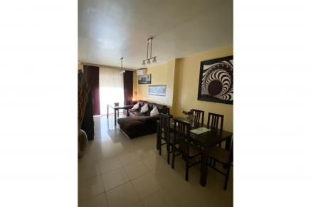 Venta de piso amueblado