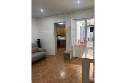 MEDIA CASA EN VENTA EN VVA. DE LA SERENA
